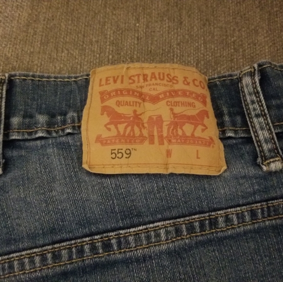 Levi's 559 Big and Tall Jeans - Picture 2 of 4